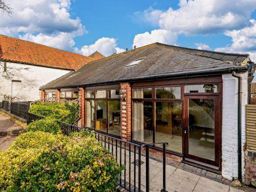 North Wheatley House | 45 m² House ∙ 1 bedroom ∙ 2 guests
