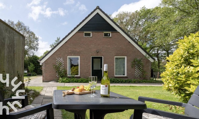 Dwingeloo House | 45 m² House ∙ 1 bedroom ∙ 2 guests