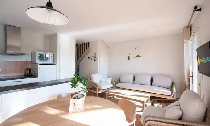 Pont Royal House | 45 m² House ∙ 3 bedrooms ∙ 6 guests