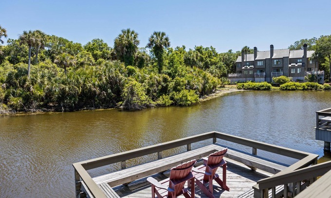 Kiawah Island Condo | 4586 Parkside: Renovated 3BR, Dock, Lagoon Views, Credit for Bikes & Beach Gear