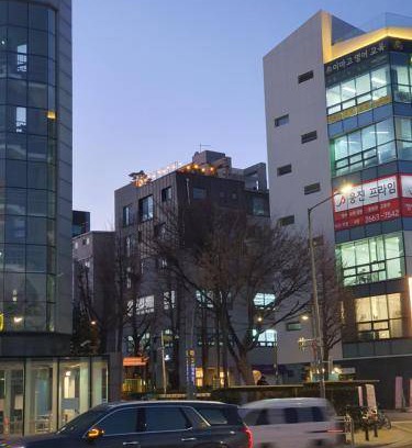 Banghwa-dong Apartment | 46 m² Apartment ∙ 2 bedrooms ∙ 4 guests
