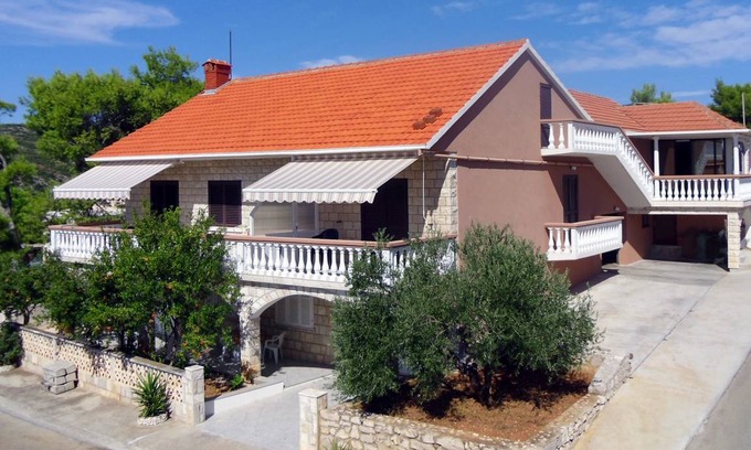 Zavalatica Apartment | 46 m² Apartment ∙ 2 bedrooms ∙ 5 guests