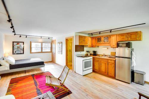 Hollowville Apartment | 46 m² Apartment ∙ 2 guests