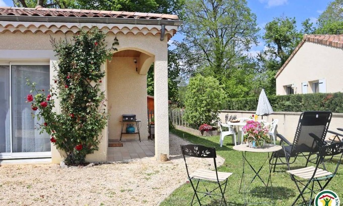 Chabeuil House | 46 m² Gîte ∙ 1 bedroom ∙ 2 guests