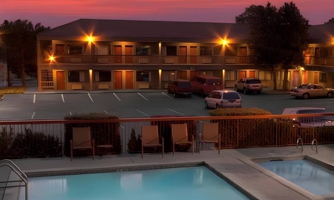 Orchard District Hotel | 46 m² Hotel ∙ 127 guests