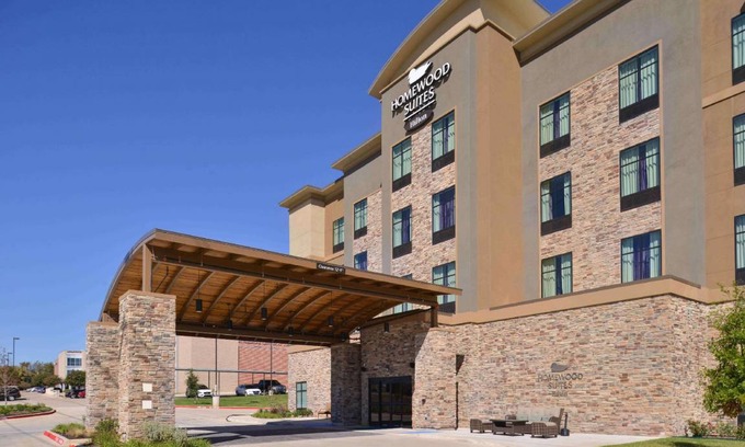 Trophy Club Hotel | 46 m² Hotel ∙ 2 bedrooms ∙ 127 guests
