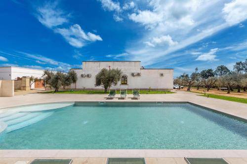 Borgagne House | 460 m² Farmhouse ∙ 6 bedrooms ∙ 20 guests