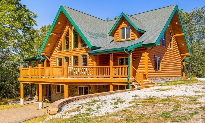 Eldorado House | 464 m² House ∙ 7 bedrooms ∙ 32 guests