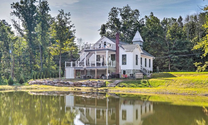 Brodheadsville Villa | 464 m² Villa ∙ 4 bedrooms ∙ 10 guests