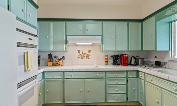 El Granada House | 477) Close drive to San Francisco!