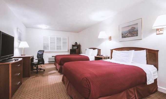 McCook Hotel | 48 m² Hotel ∙ 5 guests