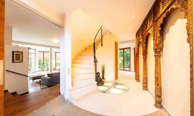 Dieweg House | 480 m² House ∙ 5 bedrooms ∙ 12 guests