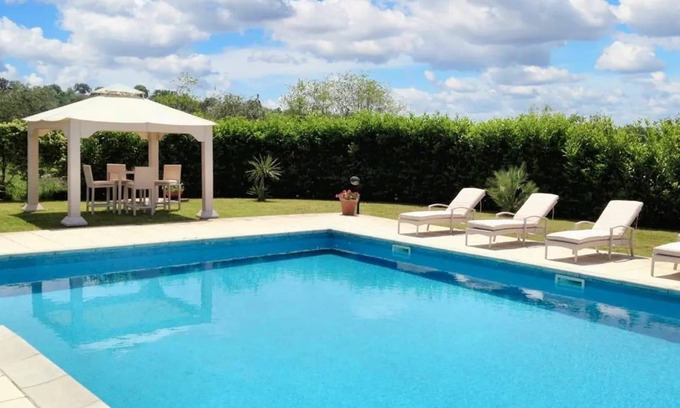 Poggio Catino Villa | 480 m² Villa ∙ 5 bedrooms ∙ 13 guests