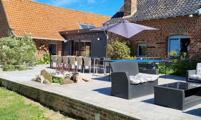 Oudezeele Cottage | 488 m² Cabin ∙ 6 bedrooms ∙ 15 guests