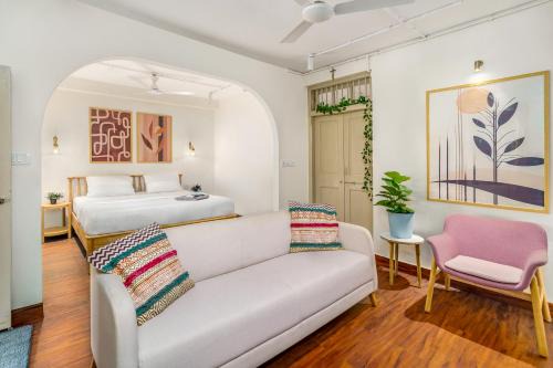 Pali Hill Apartment | 48B by The Bombay Home Company