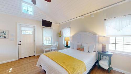 Lower Township Hotel | 49 m² Hotel ∙ 2 bedrooms ∙ 4 guests