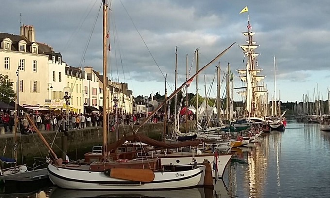 Vannes Apartment | 49 m2 refurbished, port of Vannes, tennis, bicycles