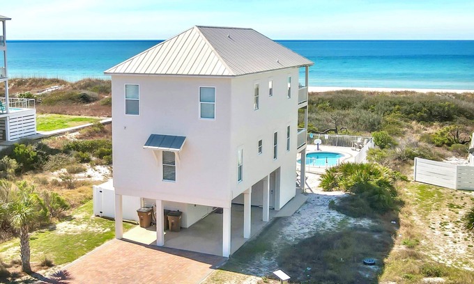 Cape San Blas House | 4bd/4ba gulf front home w/pool and private beach access on North Cape San Blas
