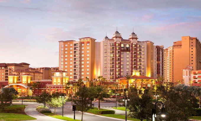Bay Lake Resort | 4BD/Orlando - Presidential Suite w/Pools, Lake, and much more!