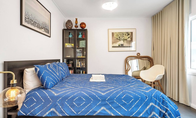 Pyrmont House | 4BR 4mins to light rail 9mins FishMarket