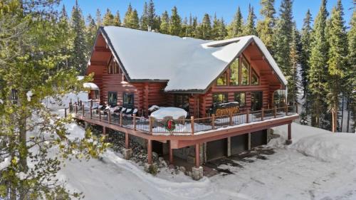 Breckenridge House | 4BR Blue River Home with Mountain Views and Hot Tub