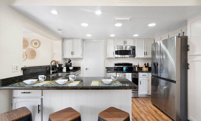 McCormick Ranch Apartment | 4BR Charming Scottsdale Home w/Private Pool