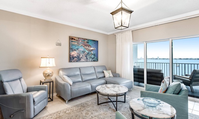 Pensacola Beach Condo | 4th Floor Bayfront Condo With Private W/D & Shared Outdoor Pool