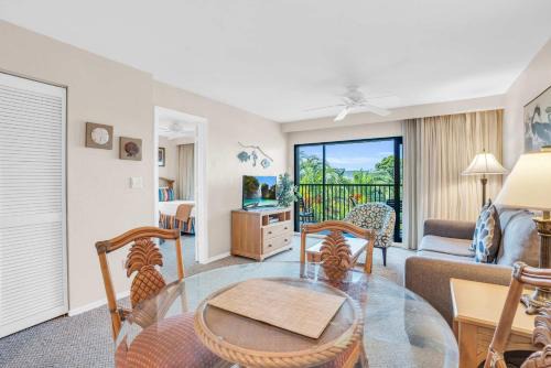 Park Shore House | 4th Floor Updated Condo