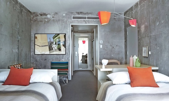 Wilshire Center Hotel | 4x High-level Hollywood Hills View Double at The LINE Hotel Los Angeles!