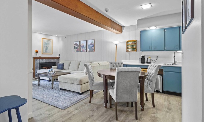 Mendon Condo | 5-15 Minutes from Mountains, Balcony, Fireplace, Fast Wifi