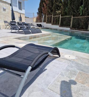 Benajarafe House | 5 Apartamentos Independientes en Villas Costa del Sol