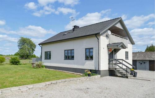 Växjö House | 5 Bedroom Amazing Home In Tingsryd