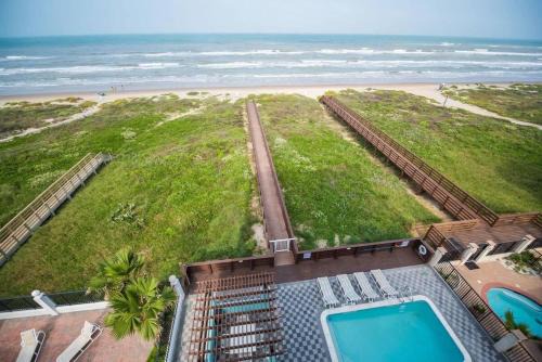 South Padre Island Apartment | 5 BEDROOM BEACHFRONT CONDO - 4th Floor