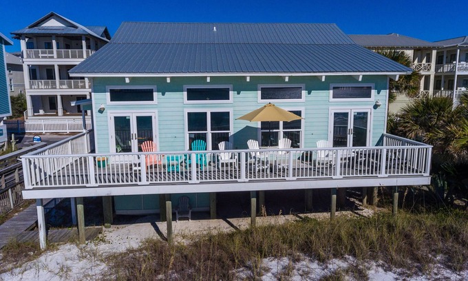Seagrove Beach House | 5 Bedroom Beachfront Home
