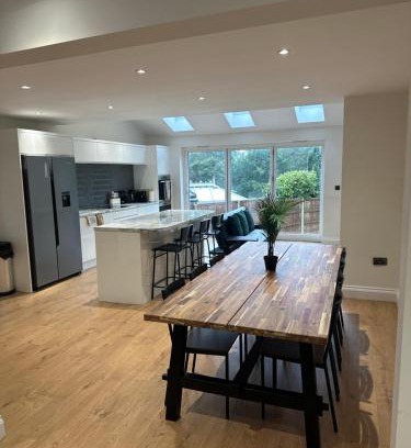 London Borough of Bromley House | 5 bedroom house in Orpington bromley