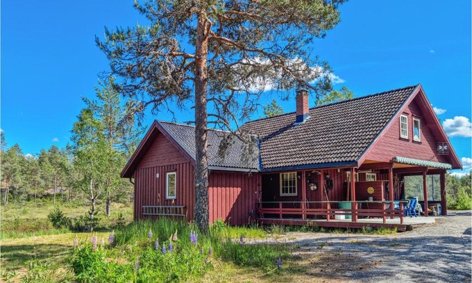 Evje House | 5 Bedroom Lake Front Home In Hornnes