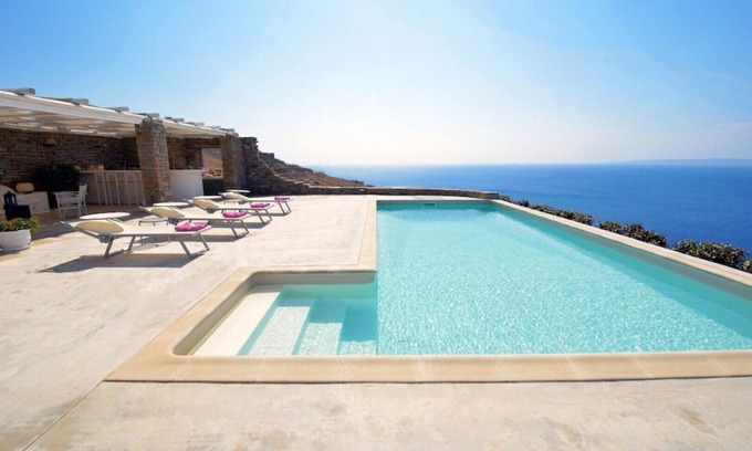 Kea Villa | 5 Bedroom Spectacular sunset view villa