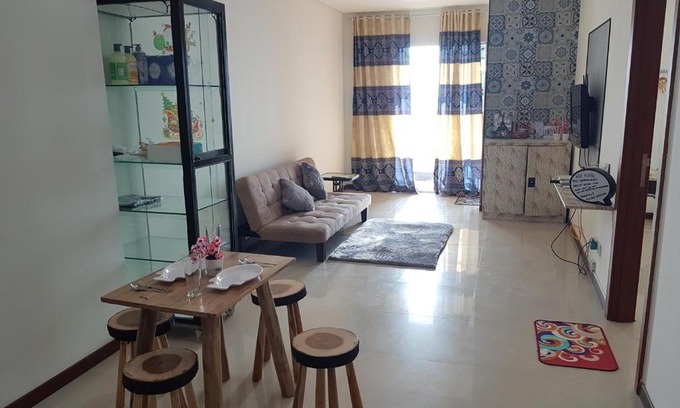 Pluit Apartment | 5 Beds 2 Bedroom Floor 20, Sea View, Fast Internet