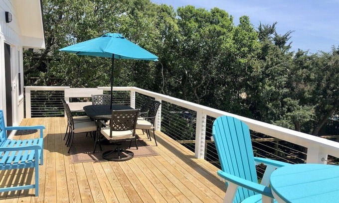 Isle of Palms House | 5 BR /4 BA House with Pool - One Block from Beach