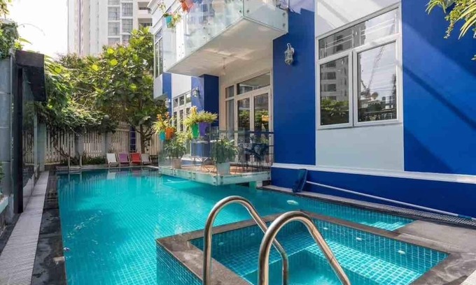 Thu Thiem Villa | ❤️5 BRs -6 bath- Pool VILLA✔️14pax ☘️prvt Pool ⭐️Karaoke♨️BBQ❤️Dist.2 (Estella Height)