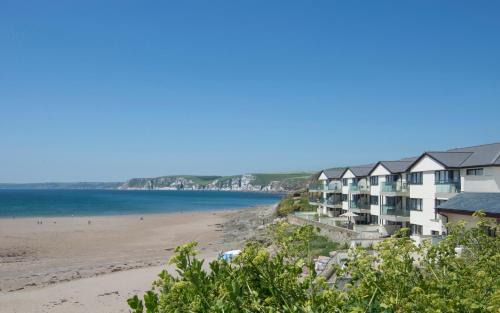 Bigbury-on-Sea House | 5 Burgh Island Causeway