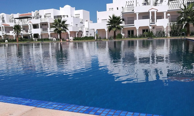 Marina Apartment | 5 Guests - 10min Beach - Free Parking - PetsOK