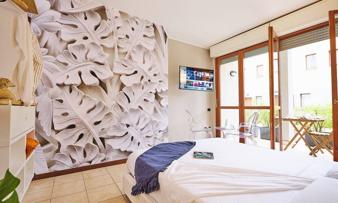 Acquaseria Apartment | 5 Lake Sweet Home
