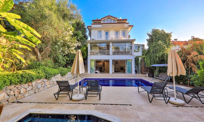 Oludeniz Villa | 5*Luxury Villa , Heated Pool, Jacuzzi, BBQ, Sauna, Turkish Hamam