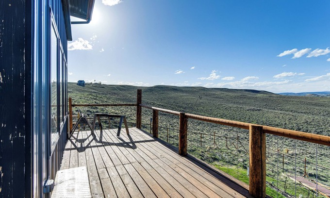 Pinedale Cottage | 5 Mi to Lake: Secluded Pinedale Retreat w/Sauna!