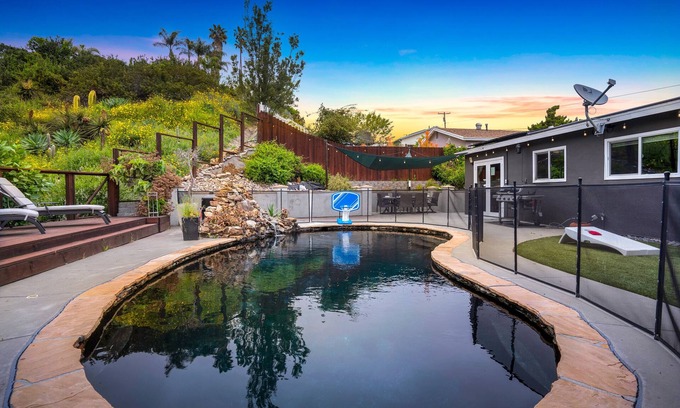 North Park House | 5 minutes to San Diego Zoo w/pool - The San Diego Poolside Paradise