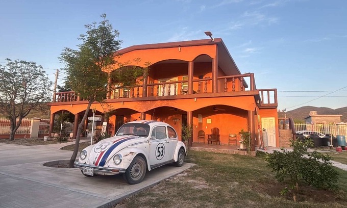Sabinas Hidalgo Apartment | 5 minutes to the recreational Ojo de Agua , Charco del Lobo and La Turbina Park.
