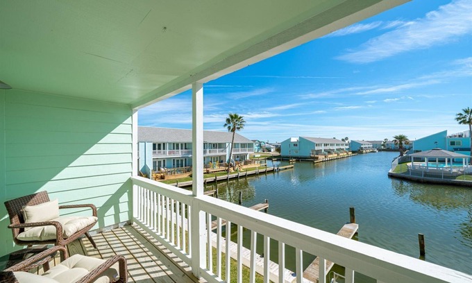 Key Allegro Condo | 5 O'clock Somewhere | Pet Friendly, Boat Slip