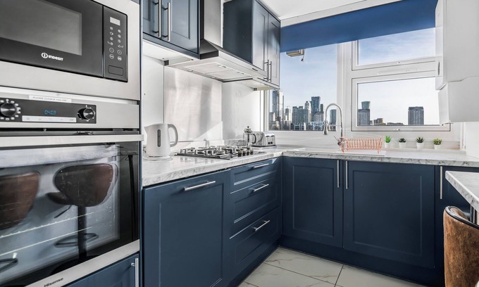 Surrey Docks House | 5 Odessa St