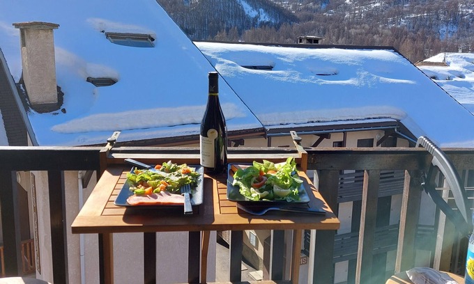 Monetier-les-Bains Apartment | 5 pers, central, quiet, cosy, functional, sunny, view